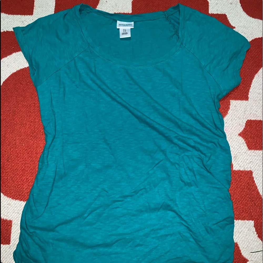 Maternity t shirt